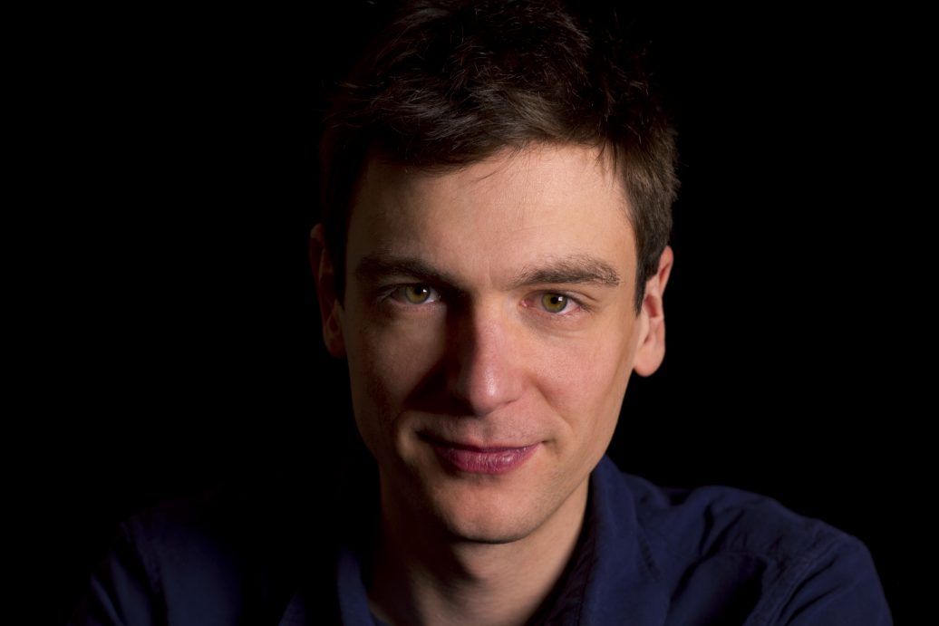 Saír da nossa impotência política