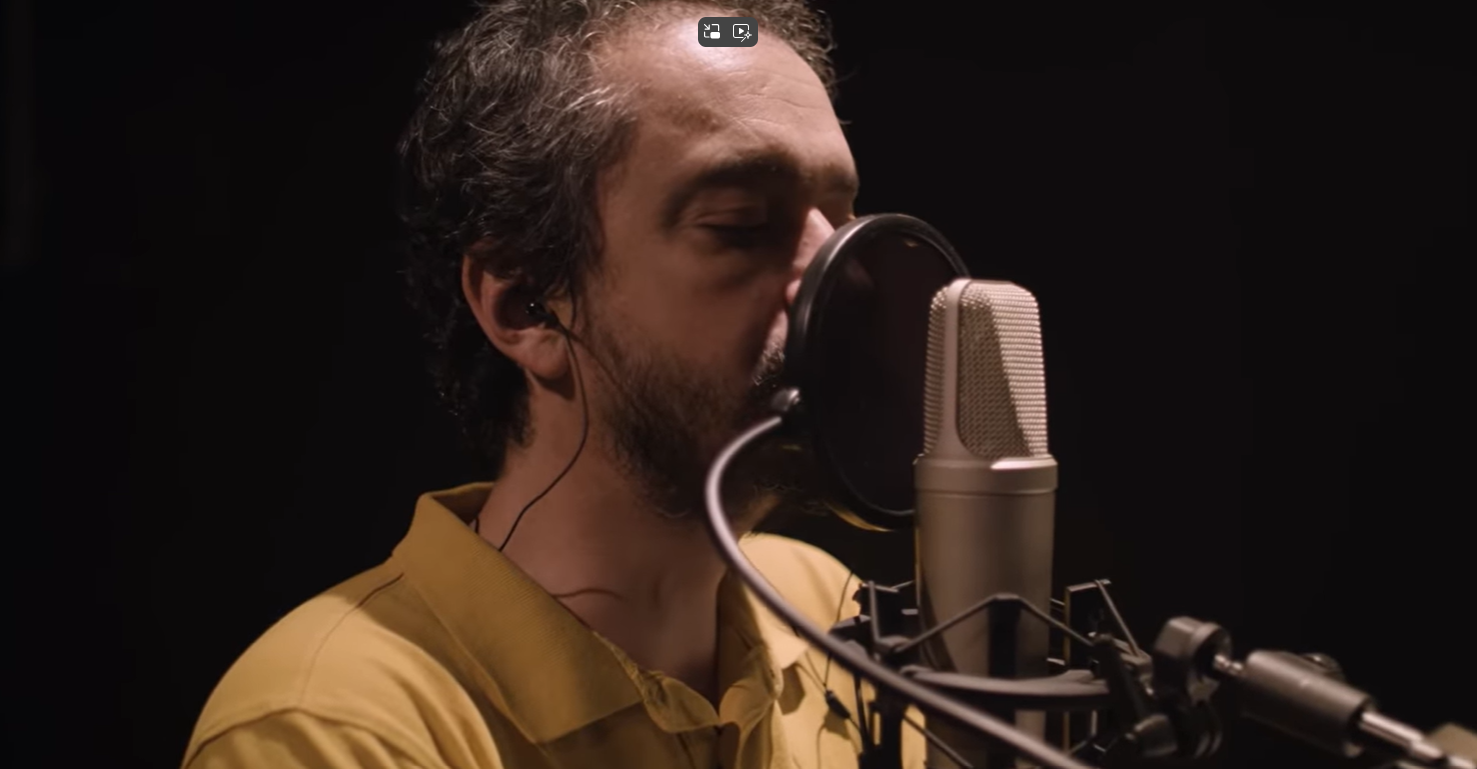 Carregar vídeo: Filho